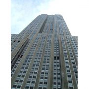 ABD DE BİR GENÇ 66.KATTAN ATLAYARAK İNTİHAR ETTİ